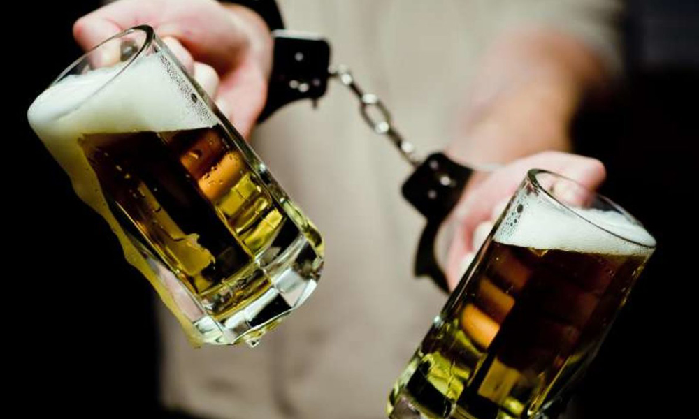 مجازات شرب خمر چیست؟ | وکلای ایران